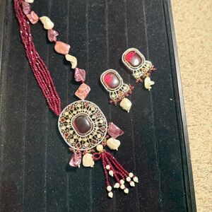 Indian Elegant Red and Gold Jewelry Set